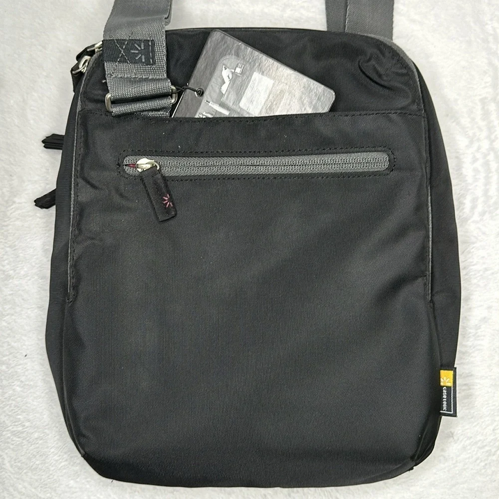 Case Logic Small Notebook Sling Bag